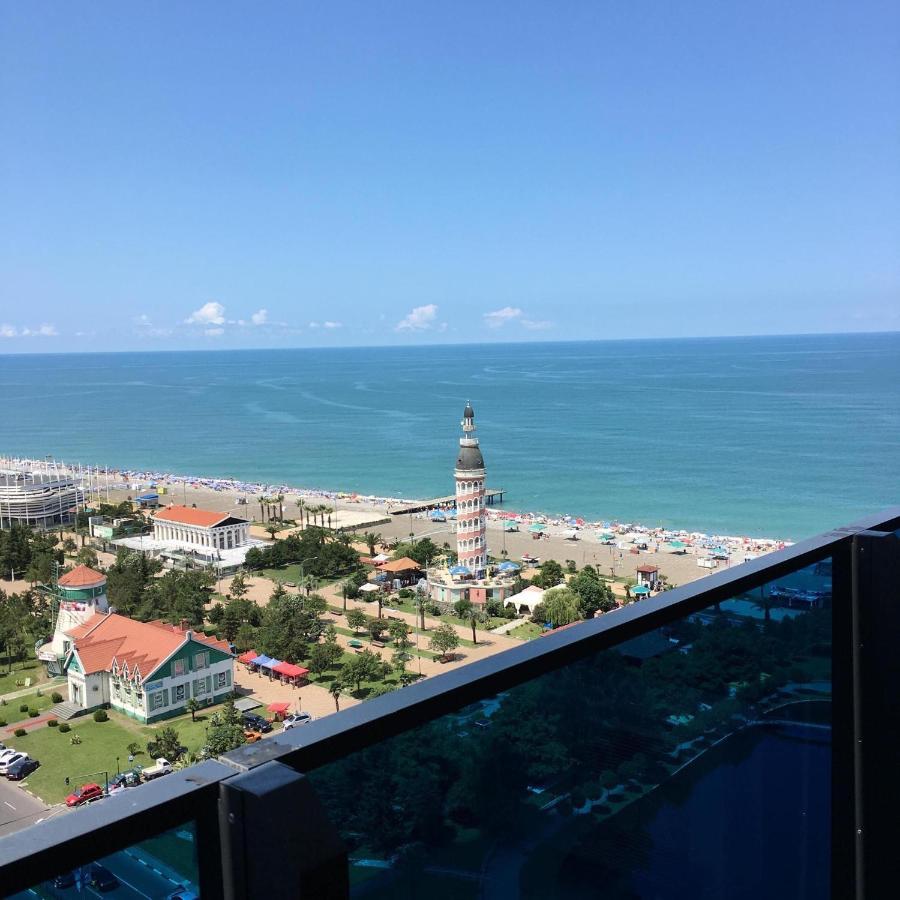 Orbi Citu Apart-Hotel Batumi Esterno foto